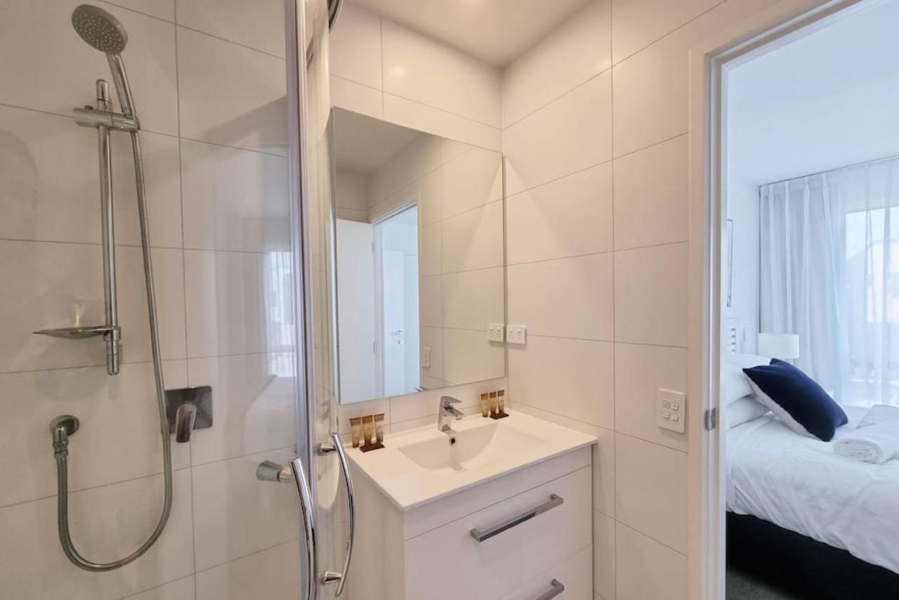 오클랜드 Huntington Townhouse With Patio And Parking 빌라 외부 사진